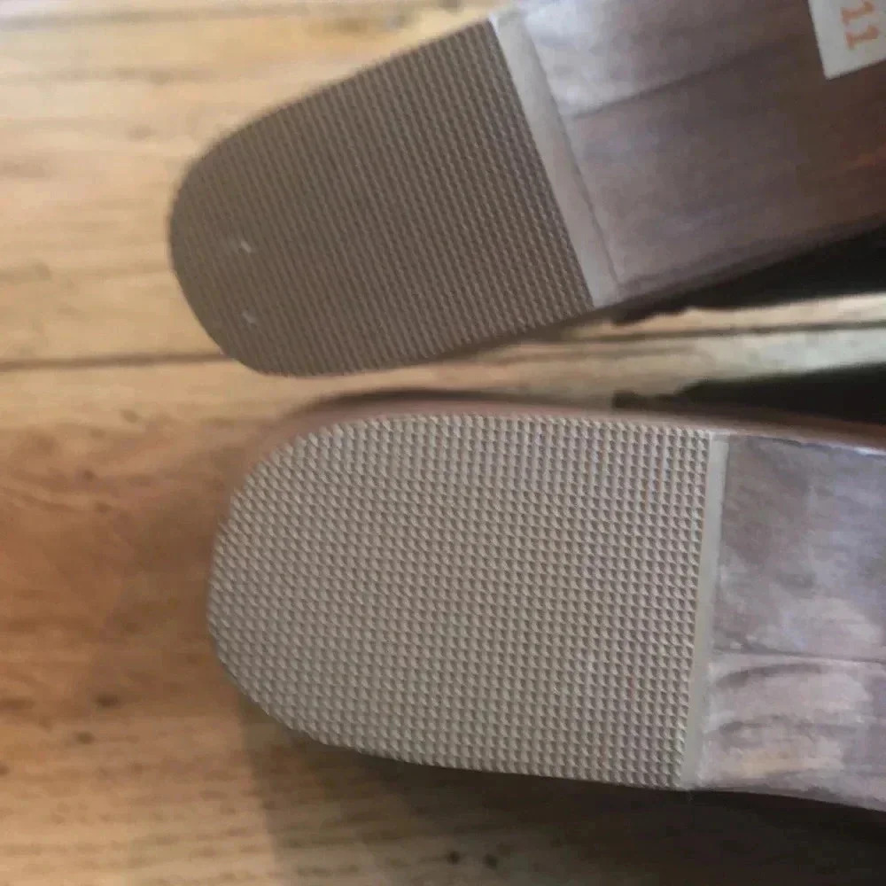Five Worlds Cordani Zorba Platform Clogs. Size 11 - Picture 9 of 11